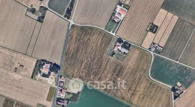 Box/posto auto in residenziale in Via delle Rogge