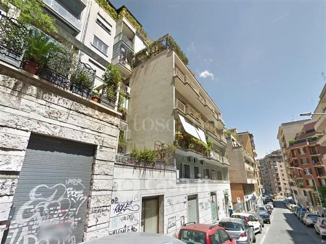 Ufficio in commerciale in Via Saluzzo