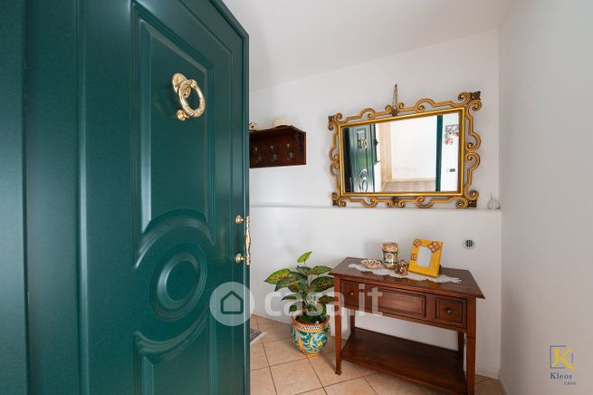 Appartamento in residenziale in Via del Mare 67