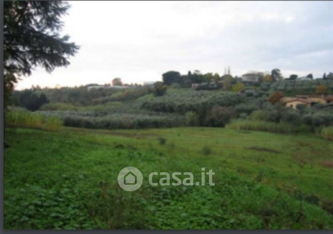 Terreno edificabile in residenziale in Via della Caranella