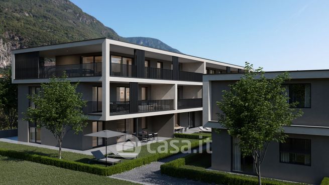 Appartamento in residenziale in Via Nalles 26