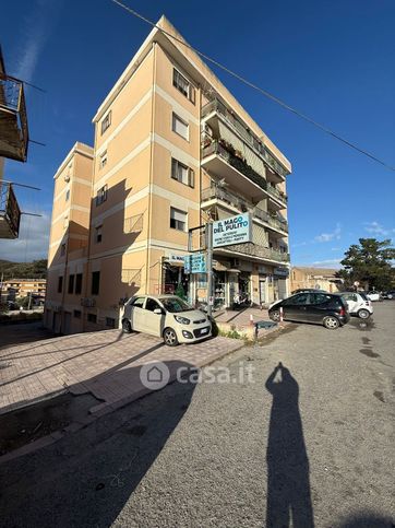 Appartamento in residenziale in Viale Magna Grecia 18
