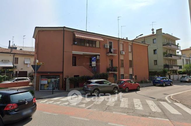 Appartamento in residenziale in Via Piraghetto 2