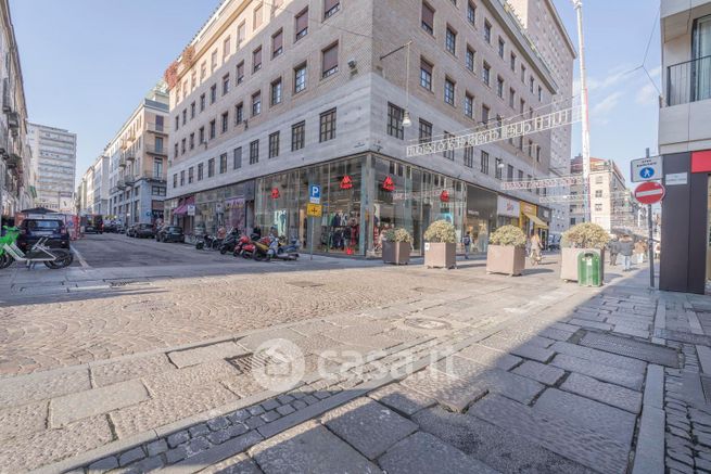 Attivitã /licenza (con o senza mura) in commerciale in Via Antonio Gramsci 15