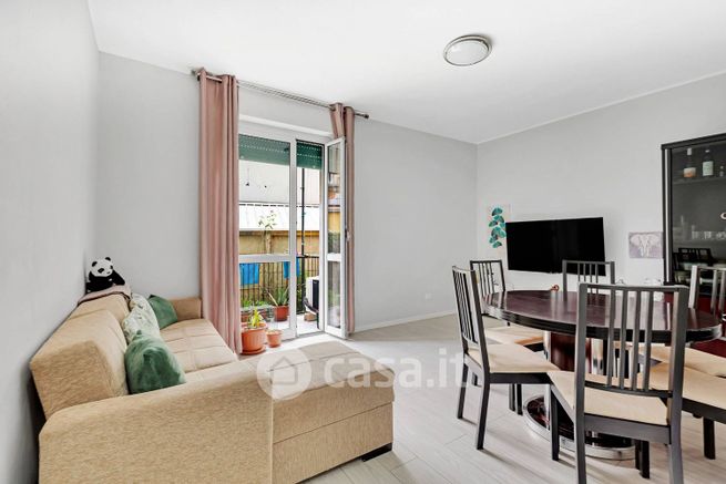 Appartamento in residenziale in Via Col di Lana 5