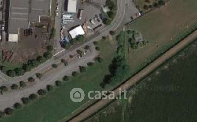 Terreno agricolo in commerciale in Via Casella