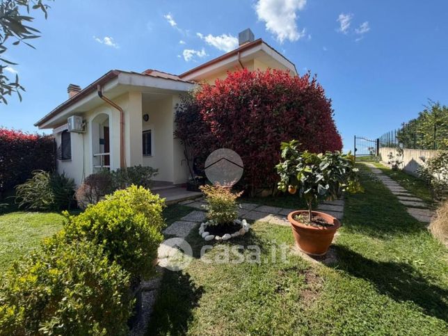 Appartamento in residenziale in Viale Europa 19