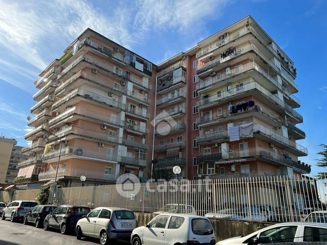 Garage/posto auto in residenziale in Via Vincenzo Bellini 6