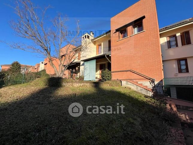 Villa in residenziale in Via Mascherpa 21