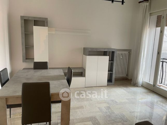 Appartamento in residenziale in Viale Trieste 80