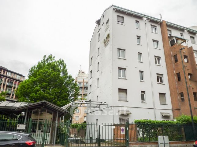 Appartamento in residenziale in Via Luigi Pasteur 4
