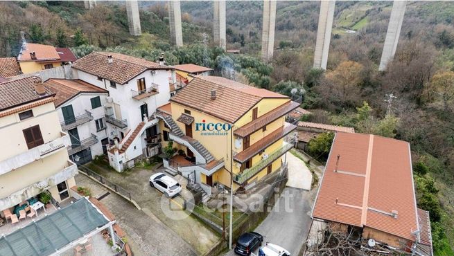 Appartamento in residenziale in Via di G. Ruocco 20