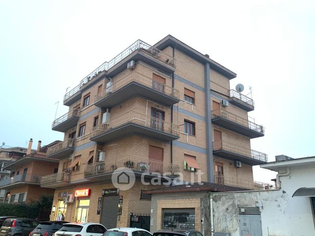 Appartamento in residenziale in Via Presicce 22