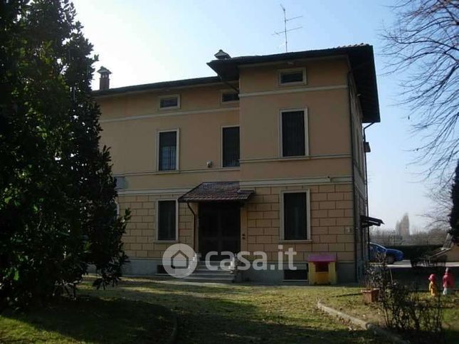 Villa in residenziale in Via Vignolese 2665