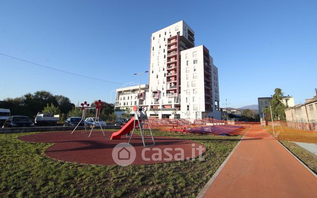 Appartamento in residenziale in Via Milano 103