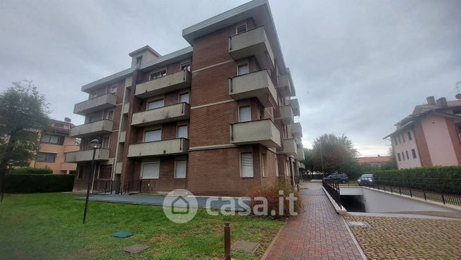 Appartamento in residenziale in Via Giacomo Leopardi