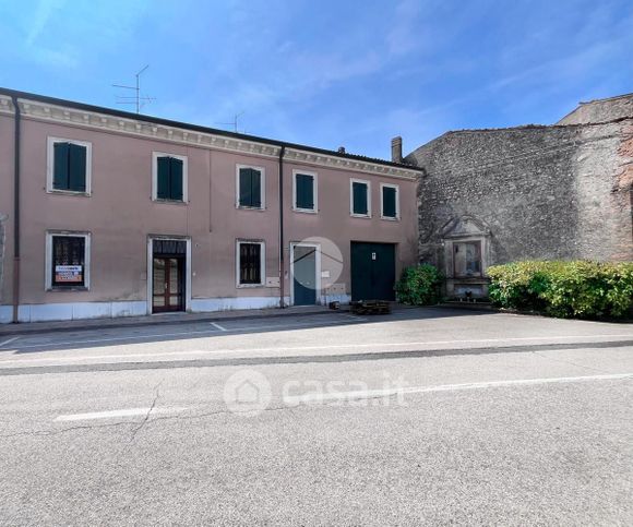 Appartamento in residenziale in Via Monte Grappa 52