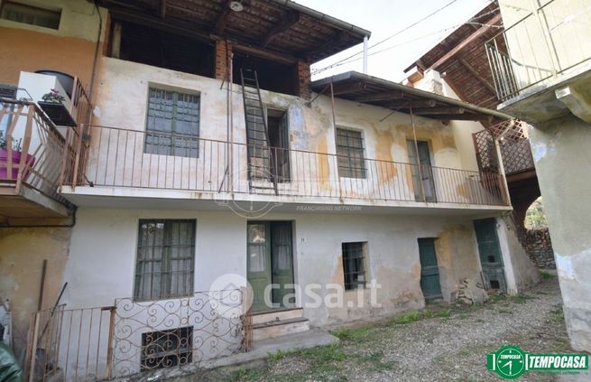 Rustico/casale in residenziale in Via Vanchiglia 22