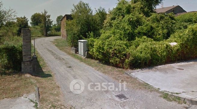 Terreno agricolo in commerciale in Via Cadimarco