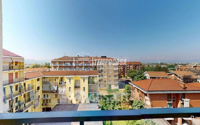 Appartamento in residenziale in Via Regio Parco 66