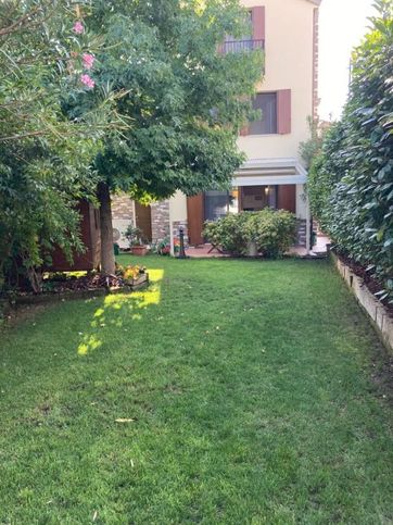 Villa in residenziale in Via Bissa