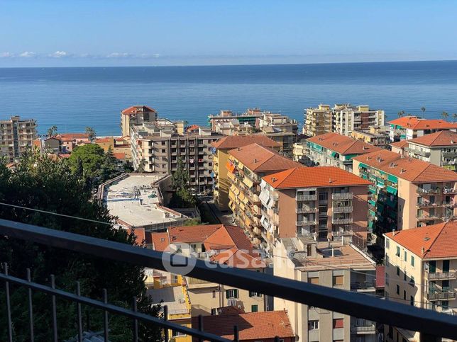 Appartamento in residenziale in Via Maule