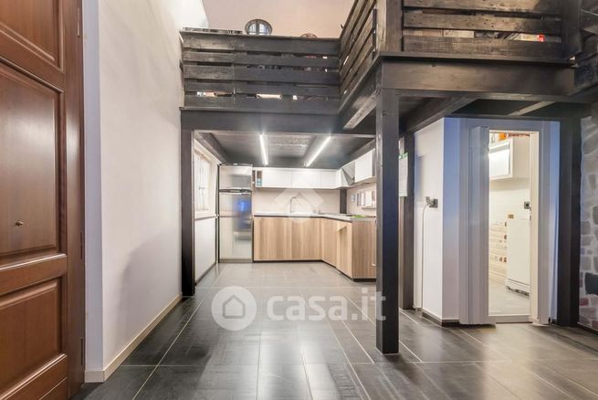 Appartamento in residenziale in Via L. Settembrini 33