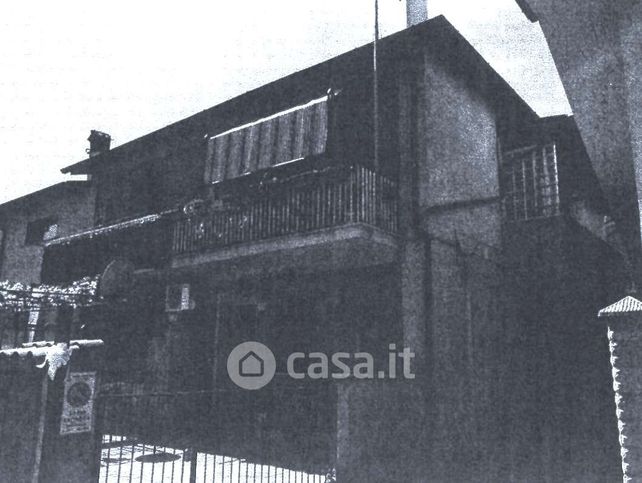 Appartamento in residenziale in Via Cesare Battisti