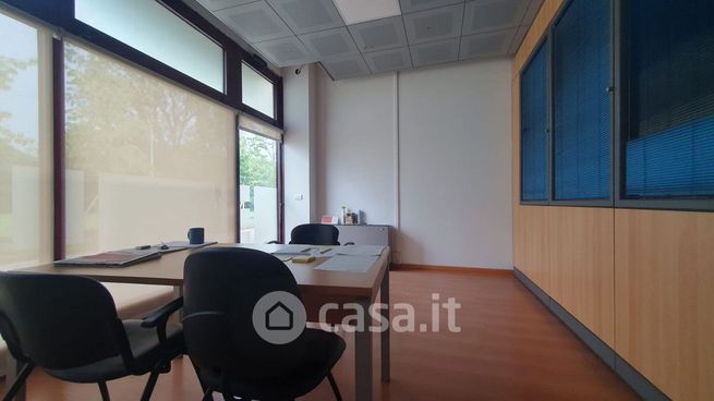Ufficio in commerciale in Via del Macello