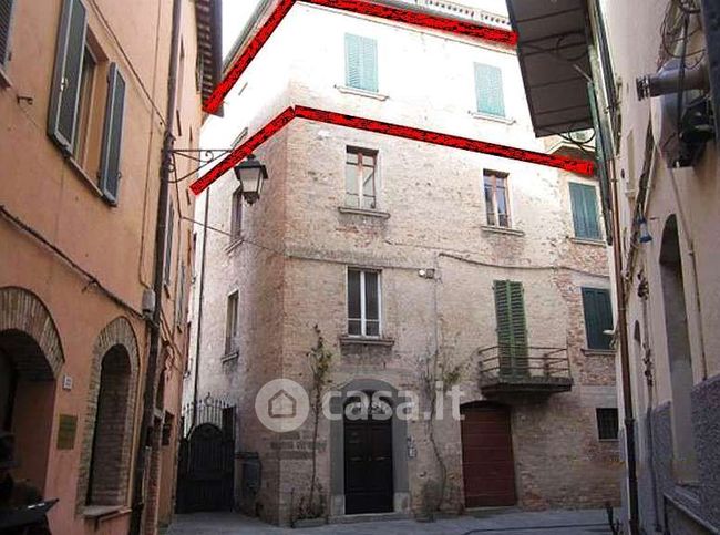 Appartamento in residenziale in Via Spunta 16