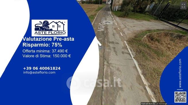 Capannone in commerciale in Via Gruassa 23