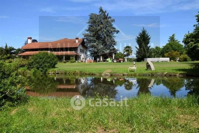 Rustico/casale in residenziale in Via Ghevio
