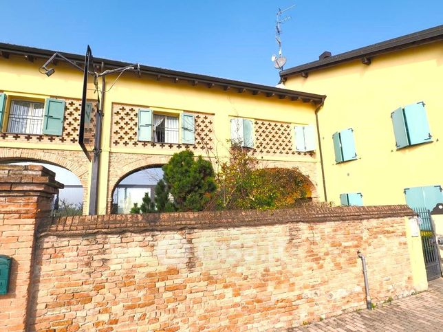 Appartamento in residenziale in Via Emilia