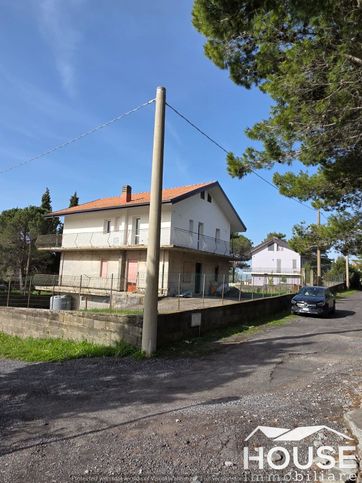 Villa in residenziale in Via Etnea