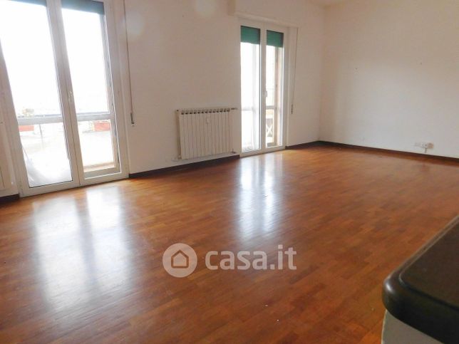 Appartamento in residenziale in Via Rusca