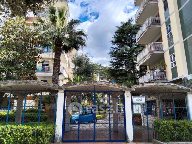 Appartamento in residenziale in Via Alessandro Manzoni 106