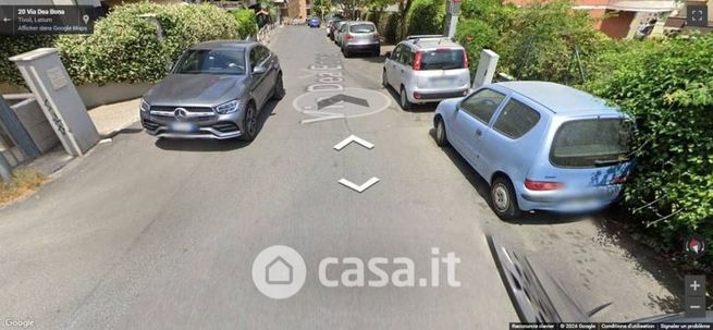 Appartamento in residenziale in Via Dea Bona 24