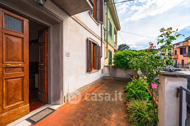 Casa indipendente in residenziale in Via Podgora