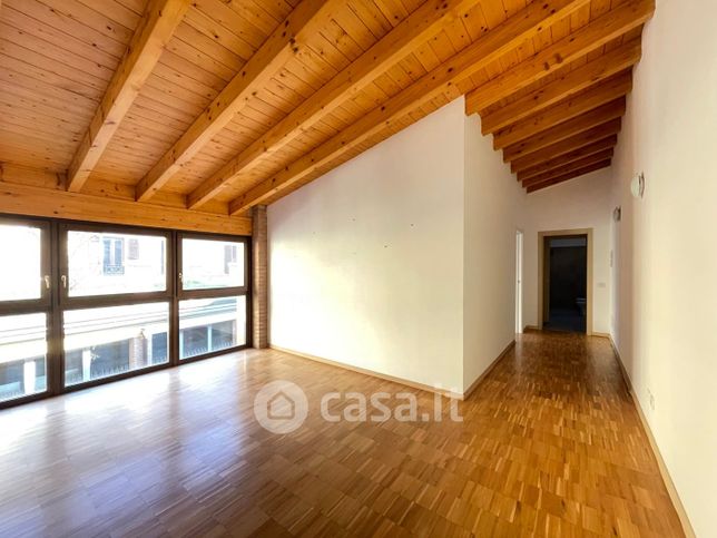 Appartamento in residenziale in Piazza Martiri della Libertà 35