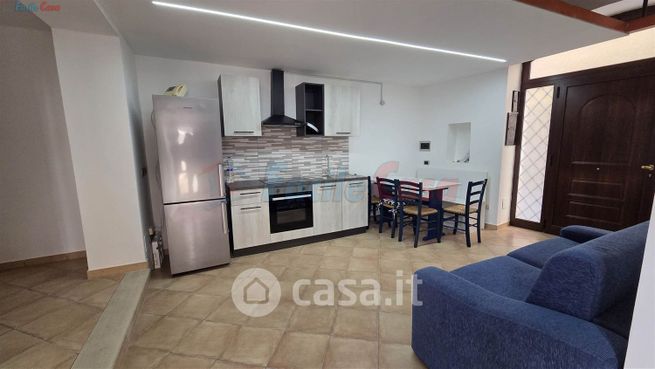 Appartamento in residenziale in Via Ferdinando Lavanga 83