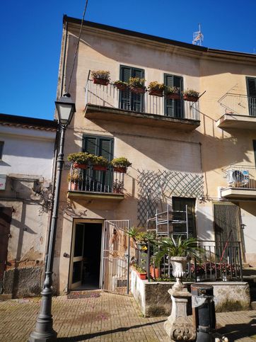 Appartamento in residenziale in Frazione Pattano - via San Filadelfo 56