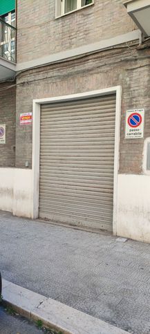 Garage/posto auto in residenziale in Via Piave 50