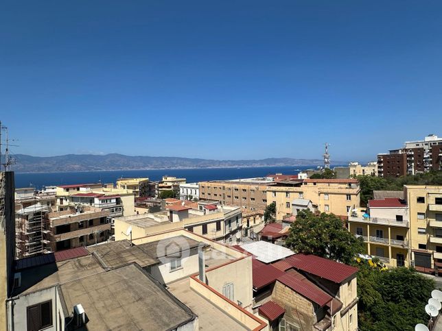 Appartamento in residenziale in Via Reggio Campi 127