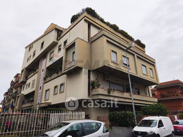 Appartamento in residenziale in Via Pagani 75