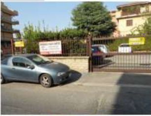 Garage/posto auto in residenziale in Viale Luigi Schiavonetti 282