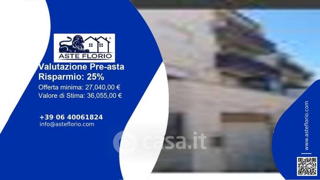 Ufficio in commerciale in Via Giovanni Pascoli