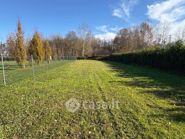 Terreno agricolo in commerciale in Via Peschiere