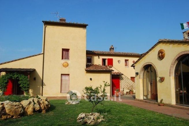 Rustico/casale in residenziale in 