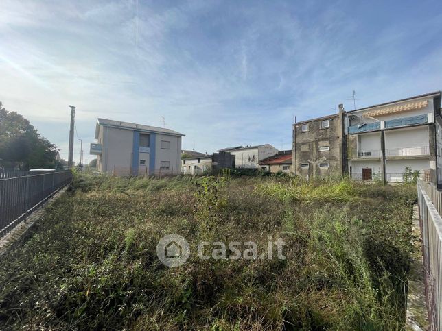 Terreno edificabile in residenziale in 