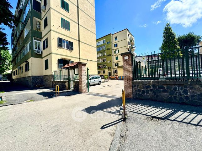 Appartamento in residenziale in Via Saverio Altamura 2